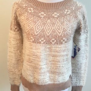 NWT Roxy super soft tan and white winter sweater